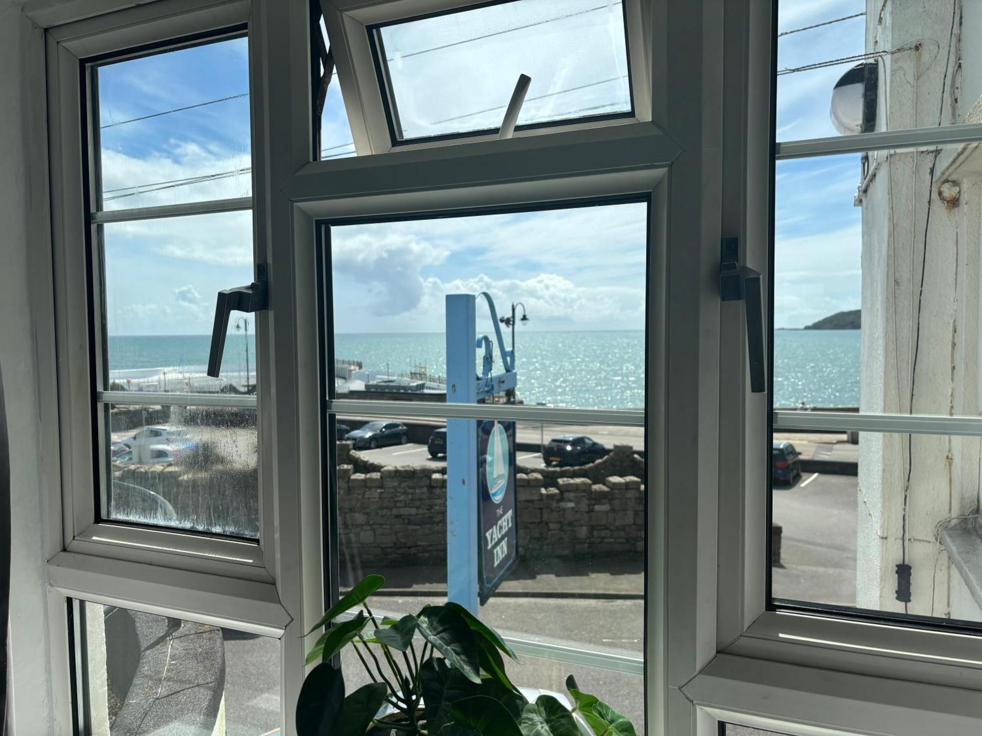 The Yacht Inn Penzance Exterior foto